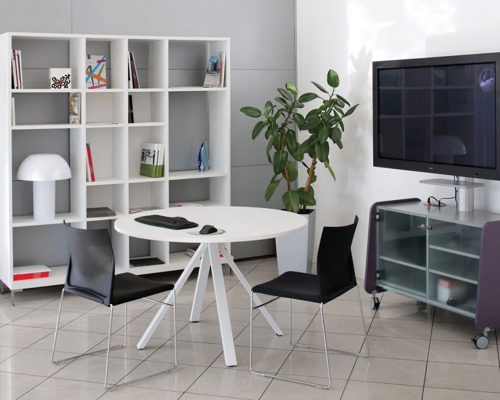 Мебель для переговорных Astro