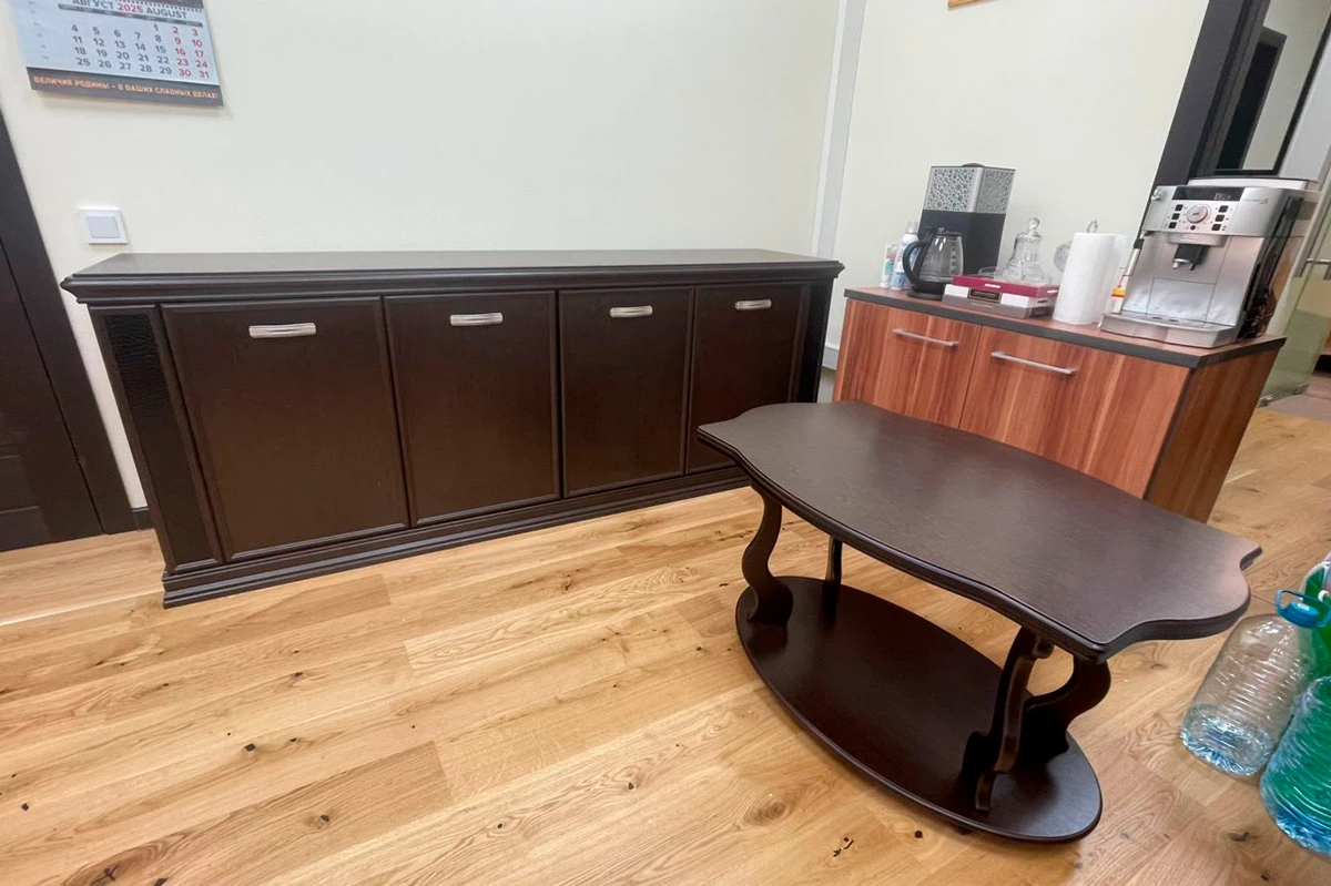 Стол журнальный Берже 3 фото в интерьере 1